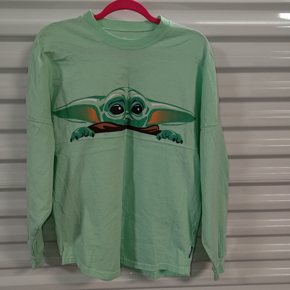 Disney Parks Star Wars The Mandalorian Baby Yoda Spirit Jersey Pullover Shirt XS